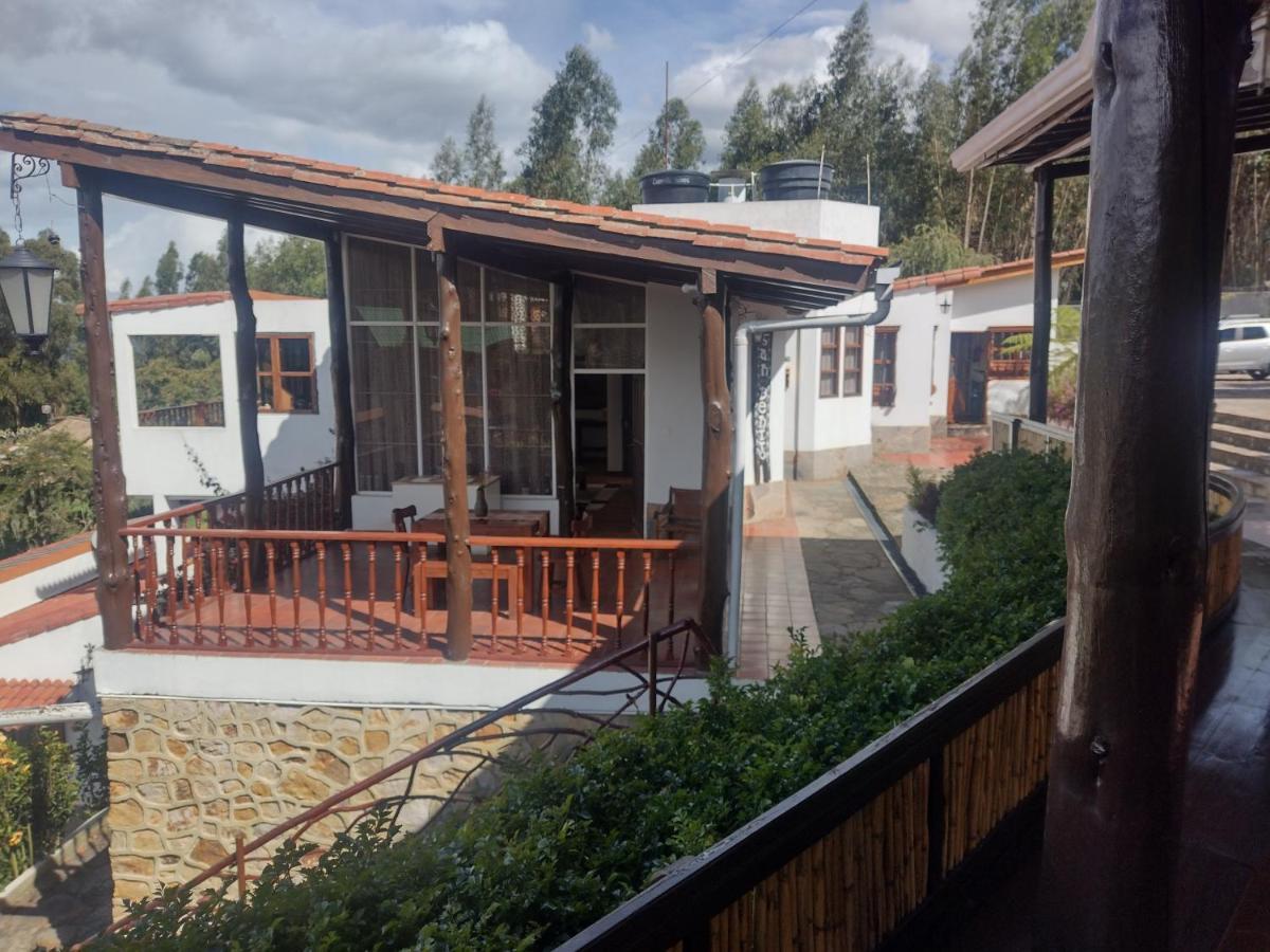 San Benito Hotel 티바소사 외부 사진