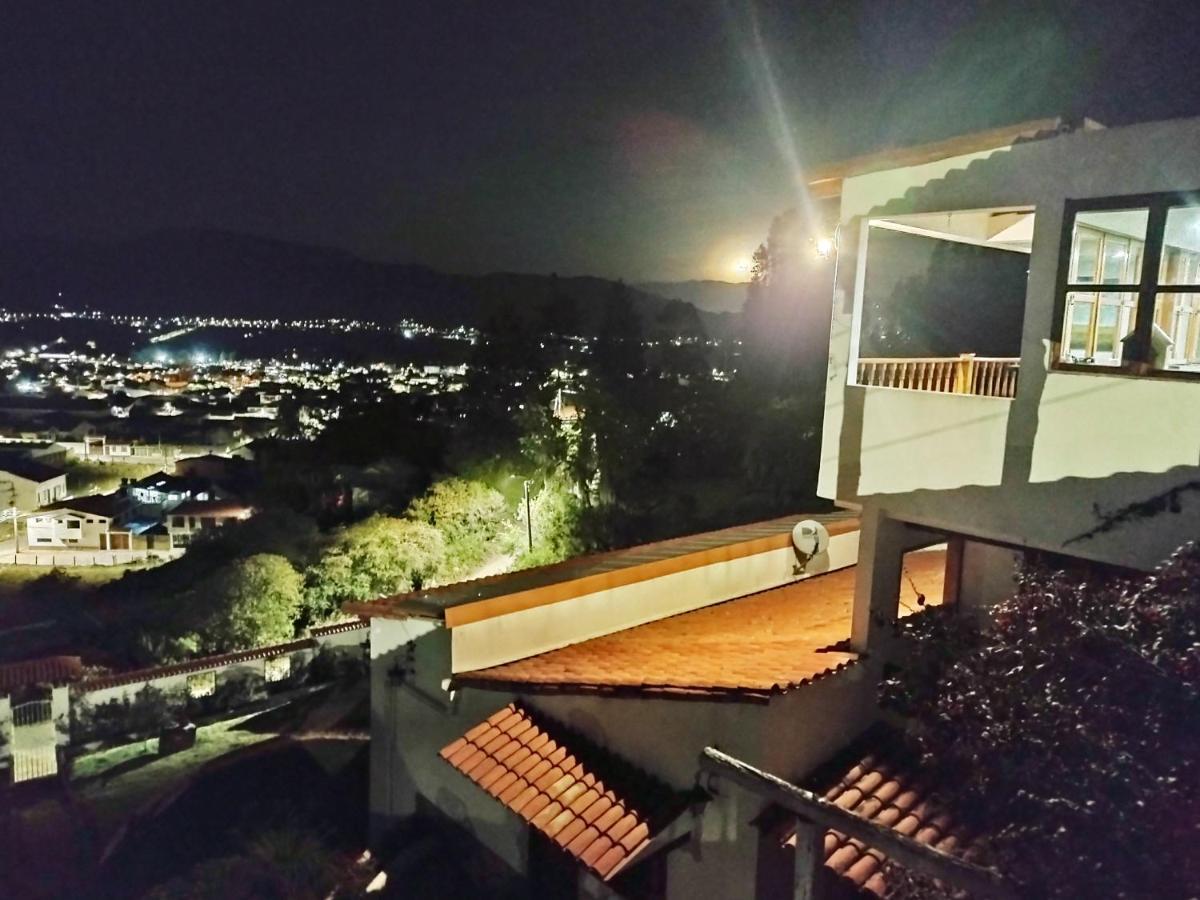 San Benito Hotel 티바소사 외부 사진