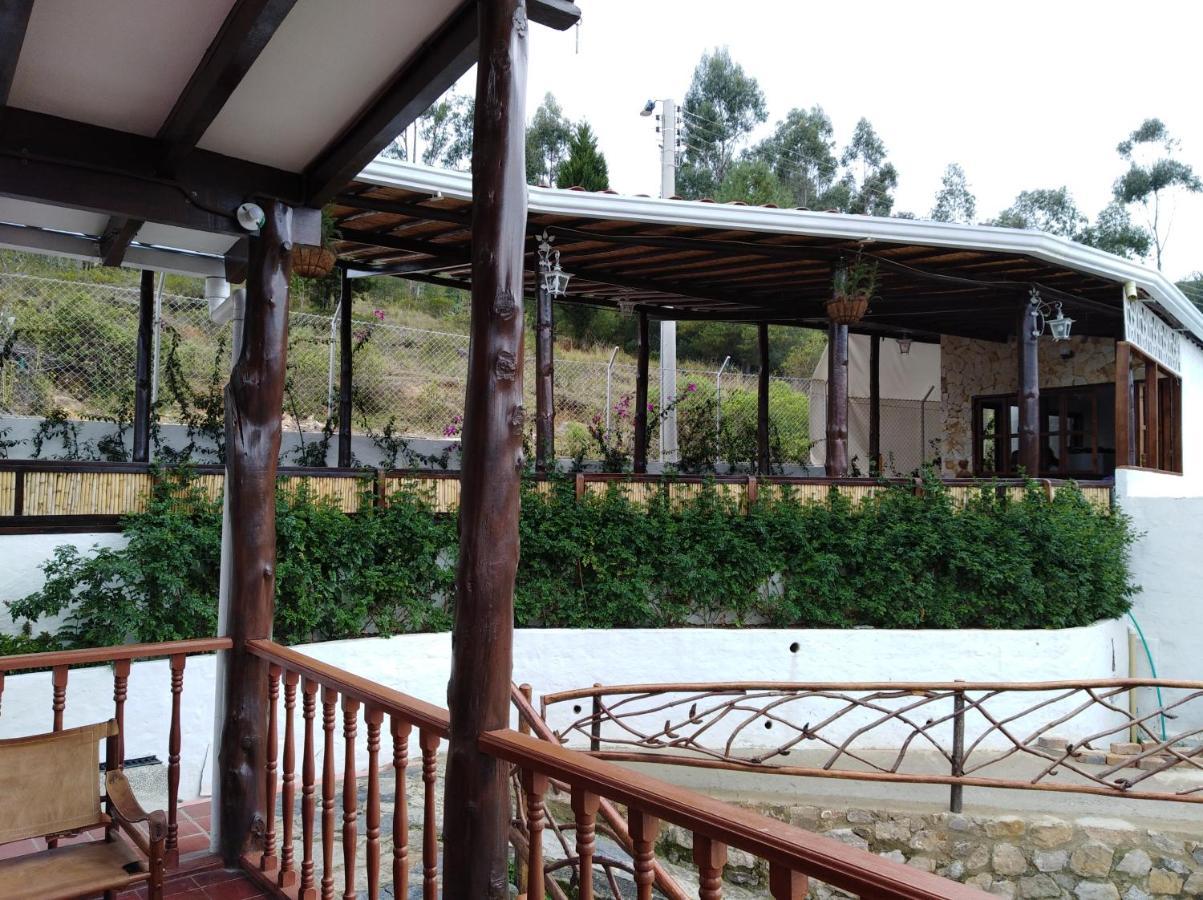 San Benito Hotel 티바소사 외부 사진