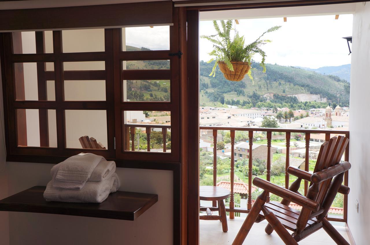 San Benito Hotel 티바소사 외부 사진