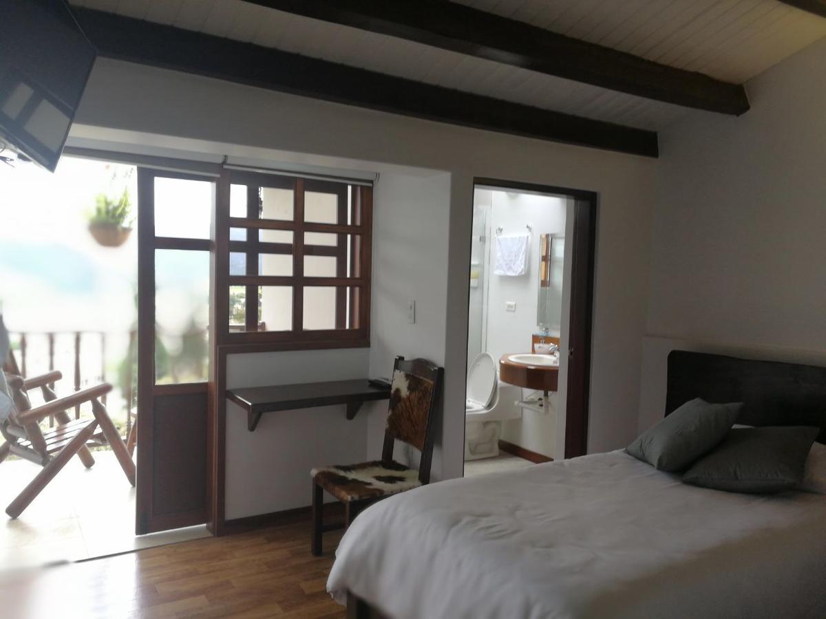 San Benito Hotel 티바소사 외부 사진