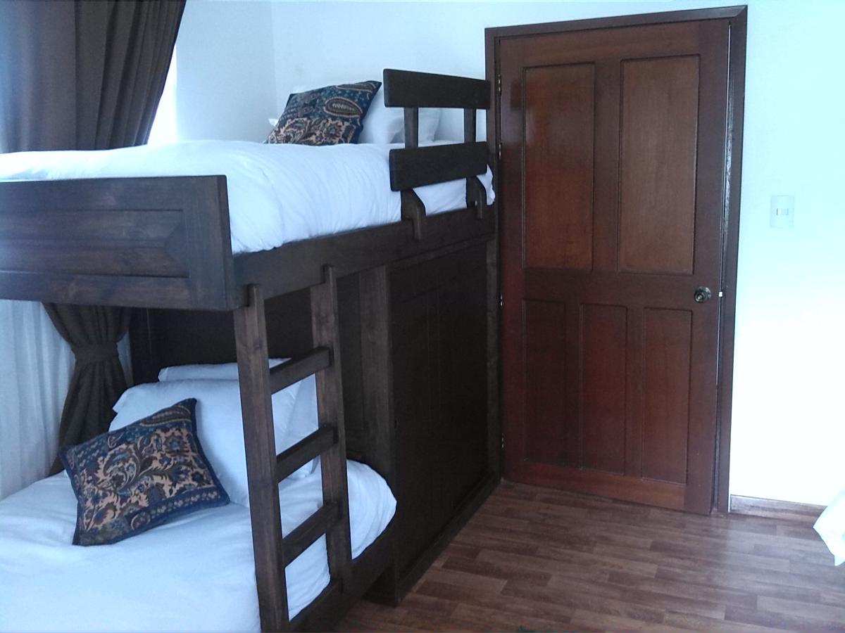 San Benito Hotel 티바소사 외부 사진