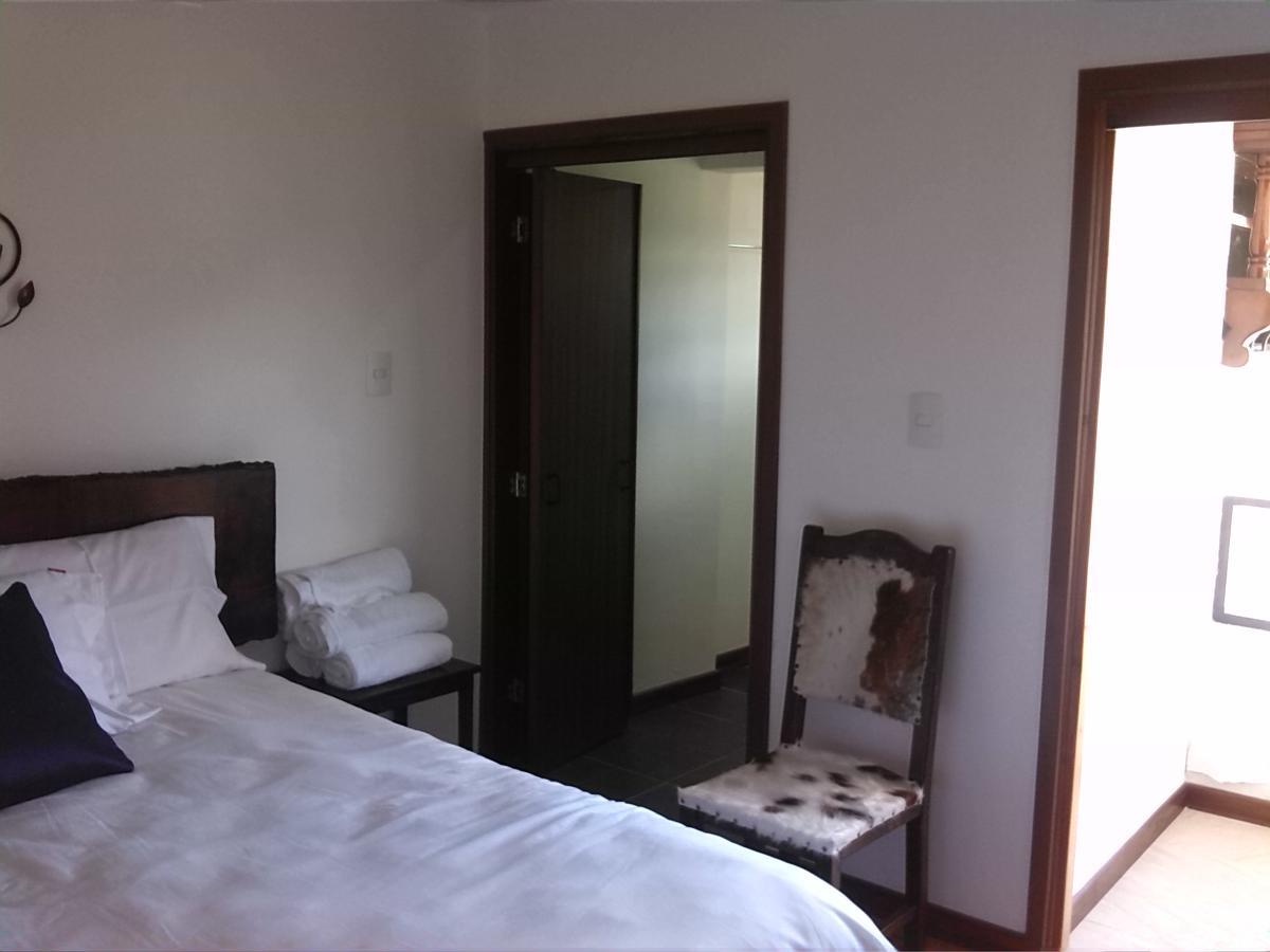 San Benito Hotel 티바소사 외부 사진